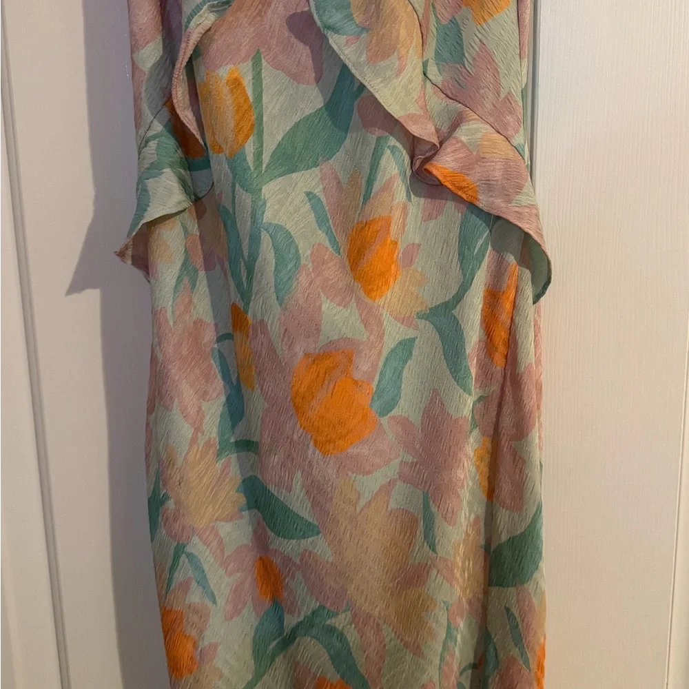 ASTR Floral Ruffle Dress - Picture 5 of 9